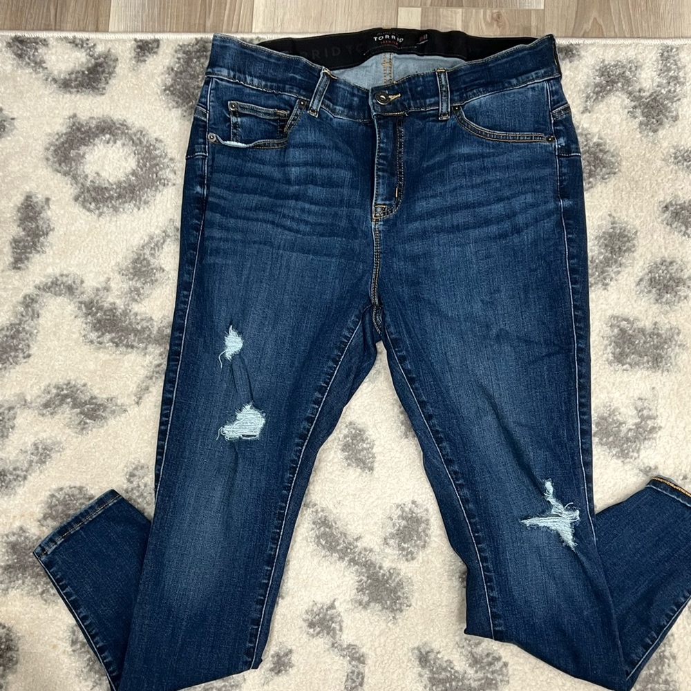 Torrid Bombshell Skinny